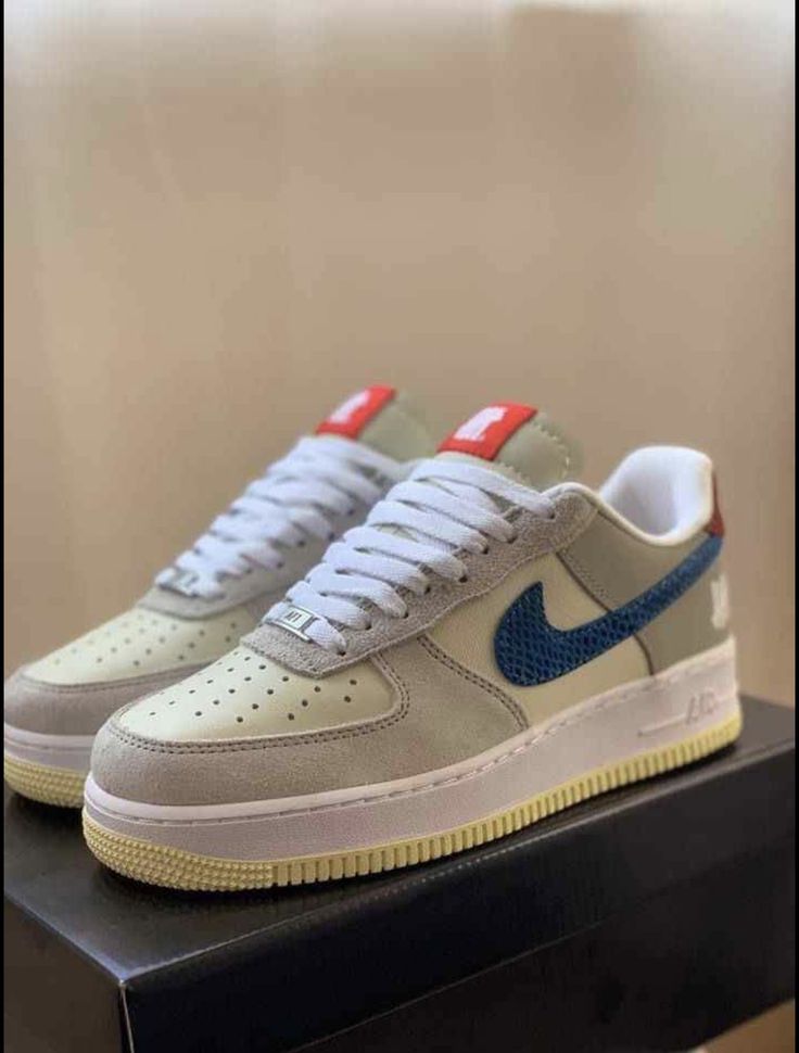 Nike Airforce 1 - Beige